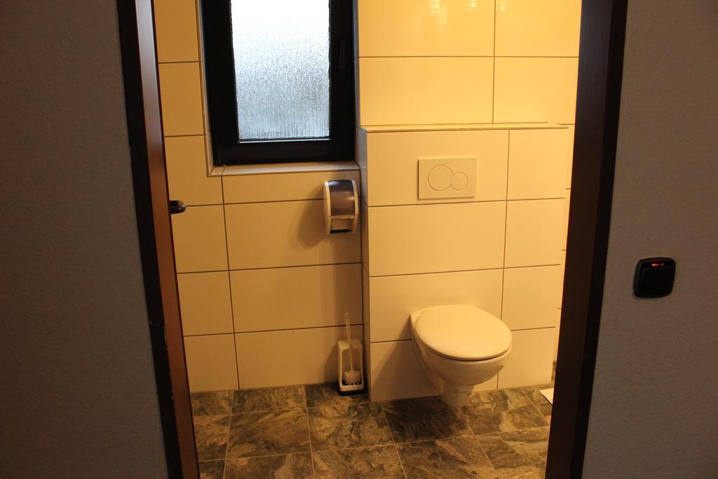 Airport-Hotel Zum Taubengrund Kelsterbach Habitación foto
